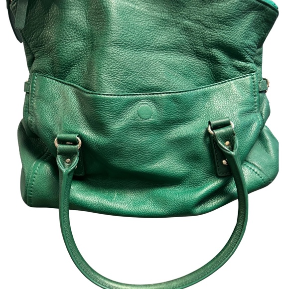 Kate Spade Little Minka Cobble Hill slouchy bag in vibrant emerald - Picture 2 of 9